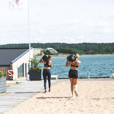 Stenungsbaden Yacht Club Stenungsund Exterior photo